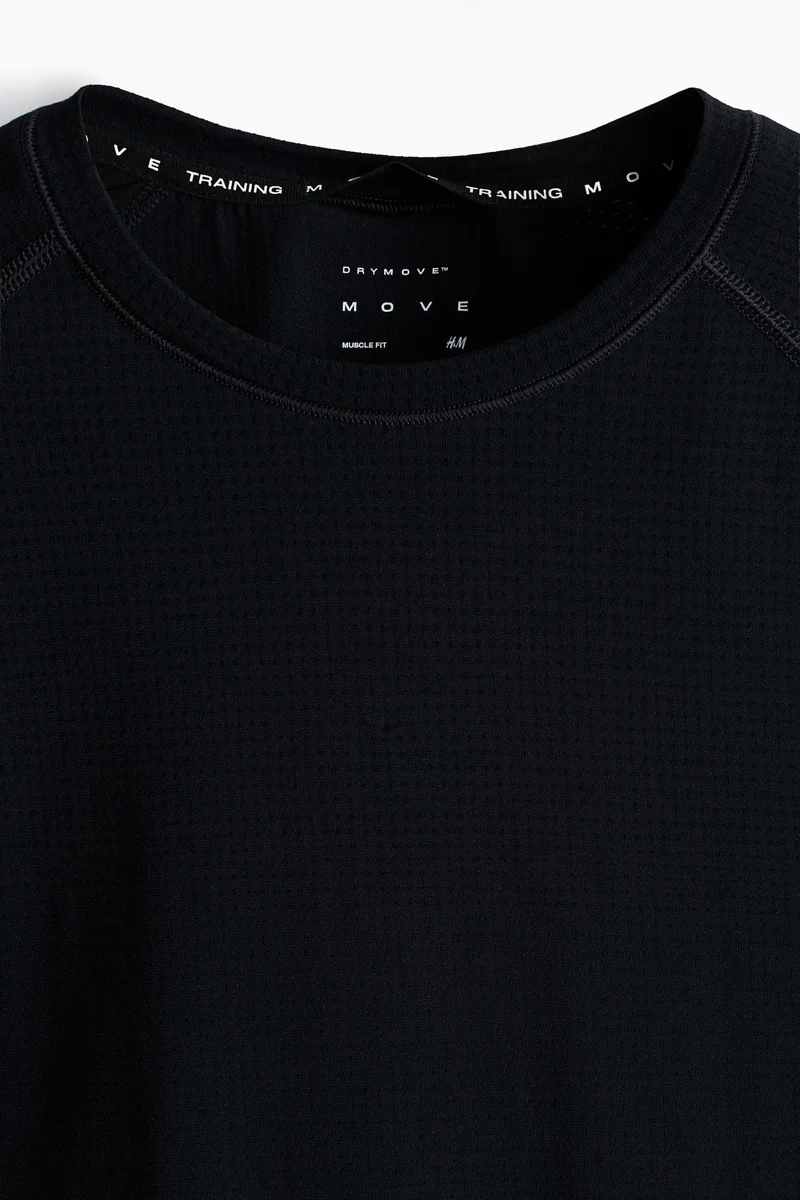 H&M  Muscle Fit Sports T-shirt with DryMove™ for Men | Best Price UAE